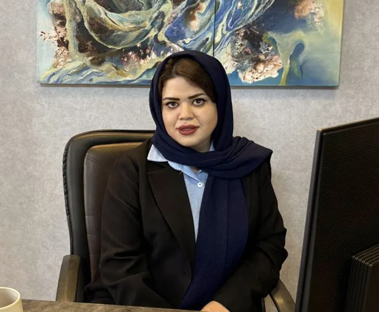 خانم صفدری